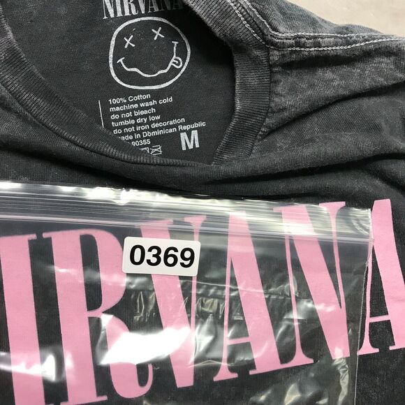 NEW Nirvana Pink Med Logo Smiley Graphic Acid Wash Grunge Tee T - Shirt - Picture 8 of 8